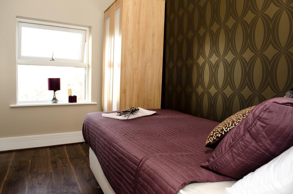 Trivelles Liverpool Extérieur photo